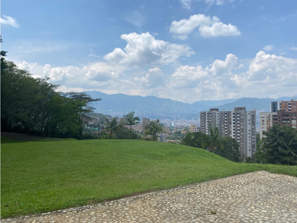 ENVIGADO LOMA DEL CHINGUI EXCLUSIVA CASA FINCA EN PARCELACION — foto 2
