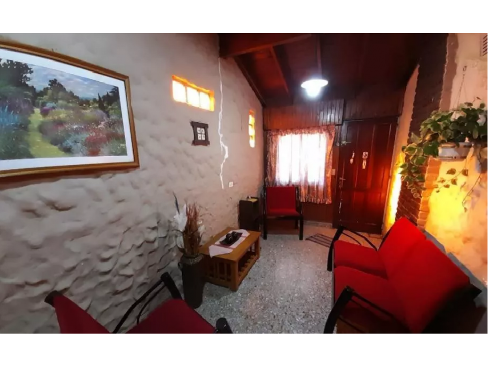 CASA 4 AMBIENTES - 3