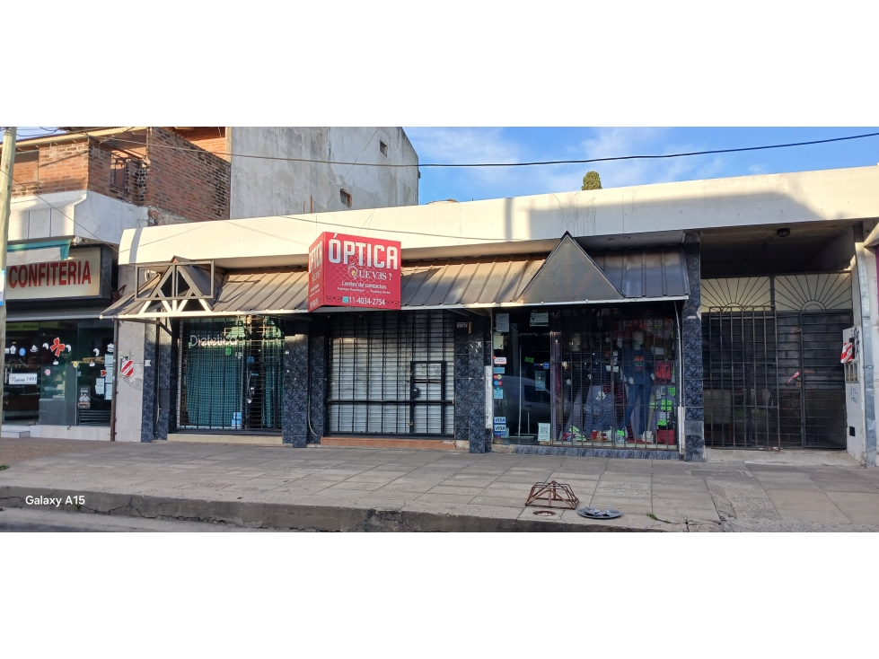 3 LOCALES COMERCIALES S/LOTE 12X22 - 2