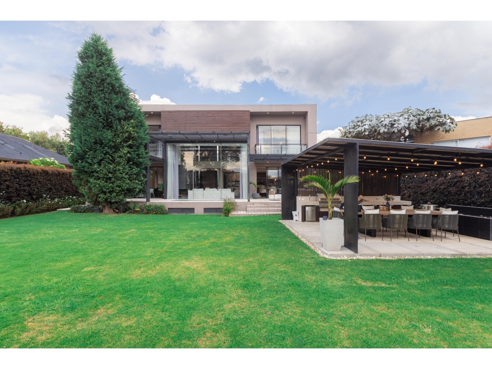 Venta, Casa, 4 habitaciones, Club San Jacinto - Autopista Norte y Chía