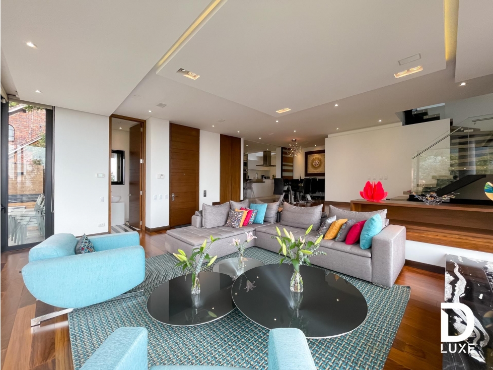 Venta, Apartamento, 4 habitaciones, Santa Ana Oriental