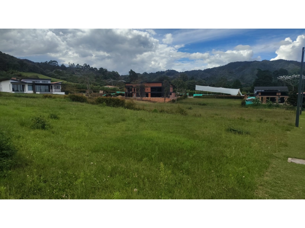 LOTE EN VENTA EN PARCELACIÓN CERRADA EN LA CEJA, EL TAMBO — foto 3