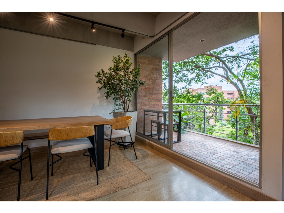 APARTAMENTO EN VENTA CON ACABADOS MODERNOS EN EL POBLADO — foto 6