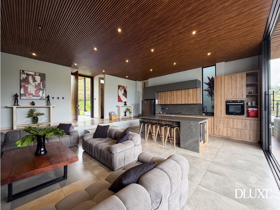 Venta, Casa Campestre (Finca), 4 habitaciones, El Peñol — foto 3