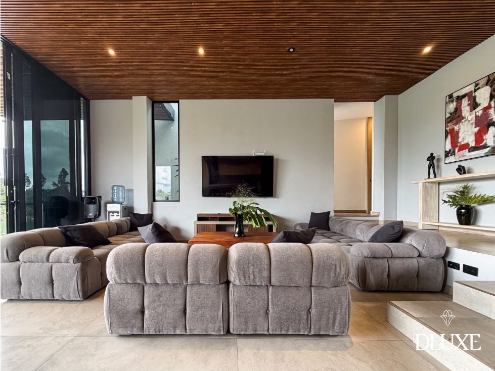Venta, Casa Campestre (Finca), 4 habitaciones, El Peñol — foto 4