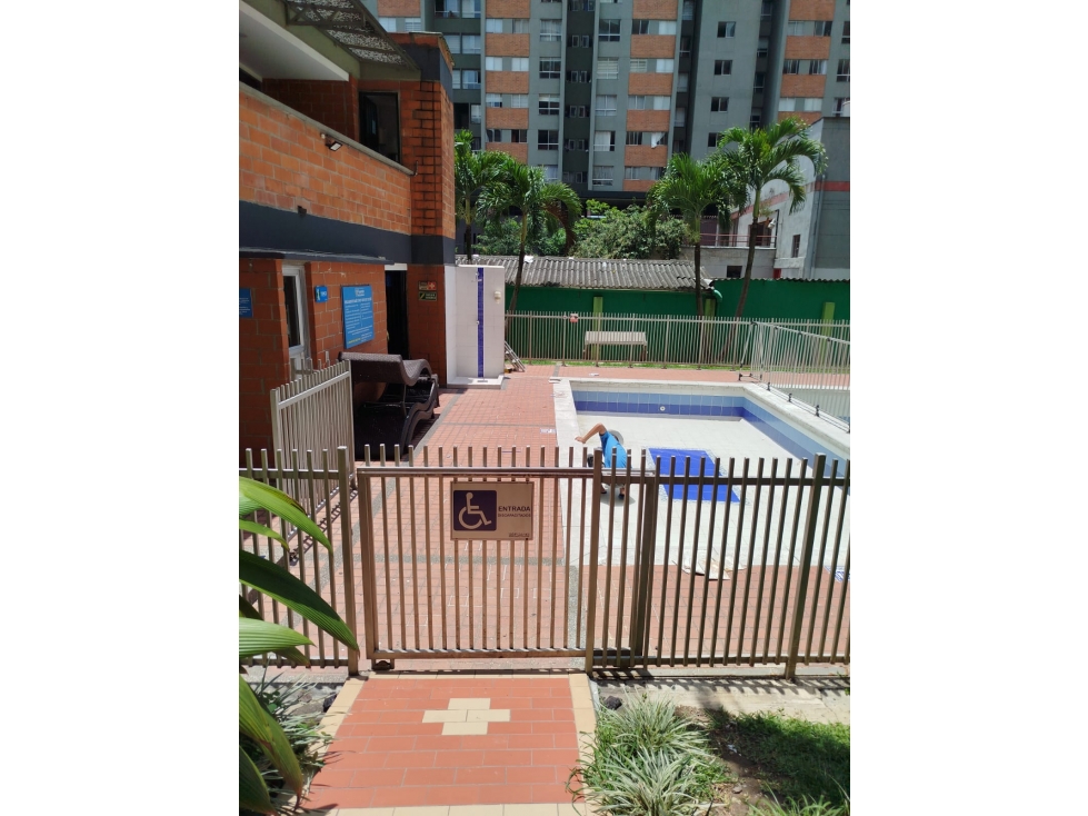 LOS COLORES VENTA APTO CON VISTA EN UNIDAD COMPLETA — foto 3