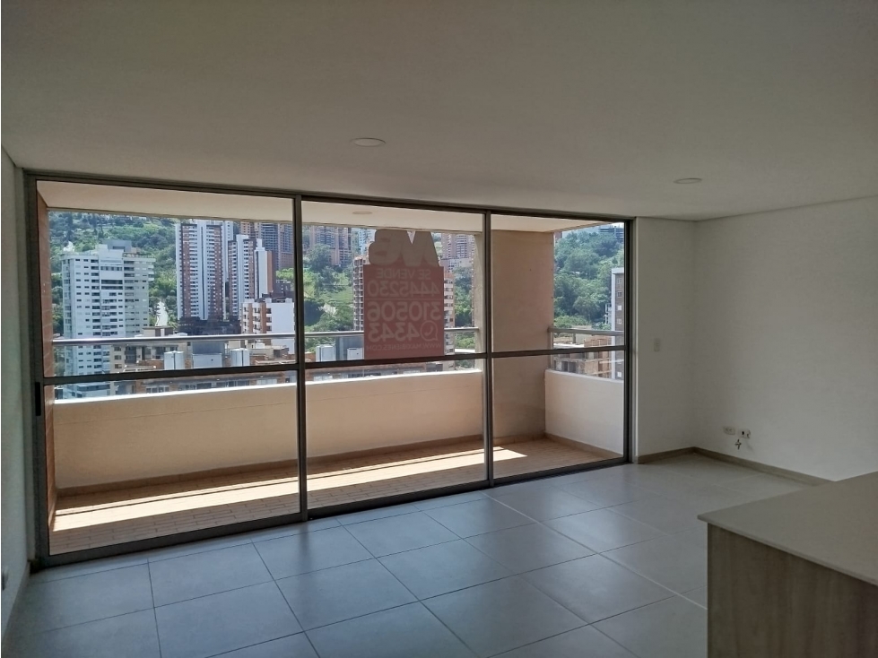 SABANETA APTO MUY AMPLIO EN BULEVARD SECTOR PRIVILEGIADO CON VISTA — foto 4