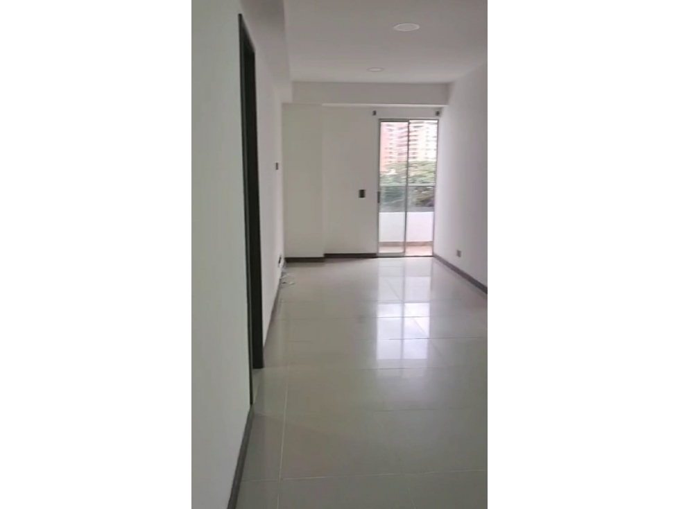 SABANETA APTO EN PH CON BUENA VISTA-AMPLITUD Y TERRAZA — foto 4