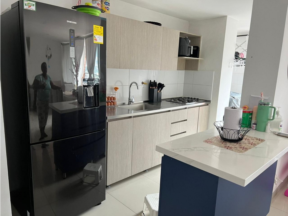 SABANETA EXCELENTE APTO EN ZONA TOTALMENTE PLANA CERCA A MAYORCA — foto 2
