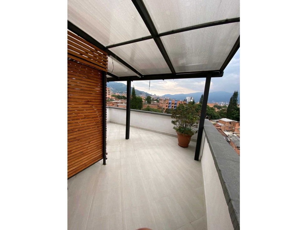 VENDO APARTAMENTO DUPLEX CON 2 TERRAZAS EDIFICIO ENVIGADO LOS NARANJOS
