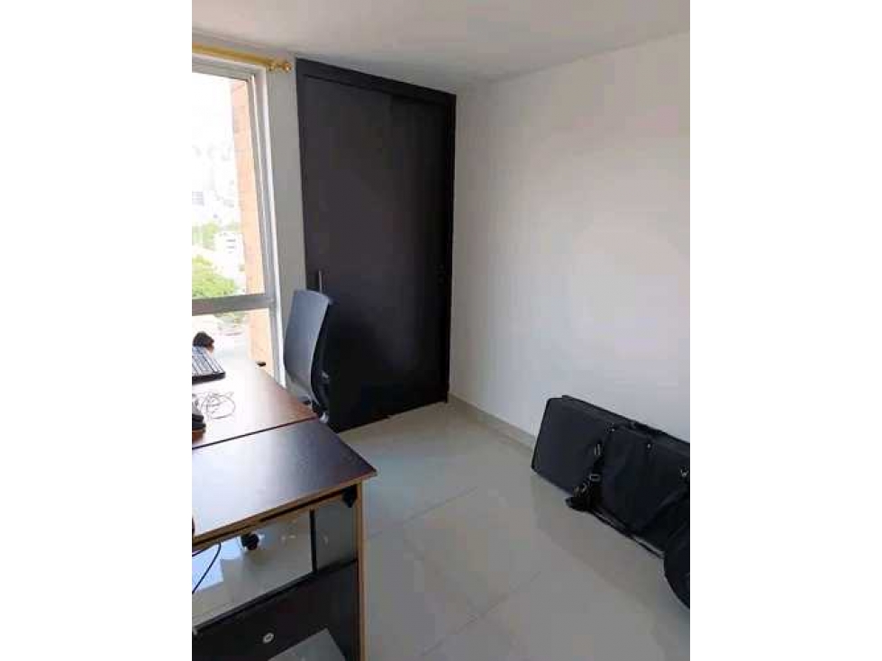 VENDO APARTAMENTO CON VISTA EN GUAYABAL EN EDIFICIO — foto 5