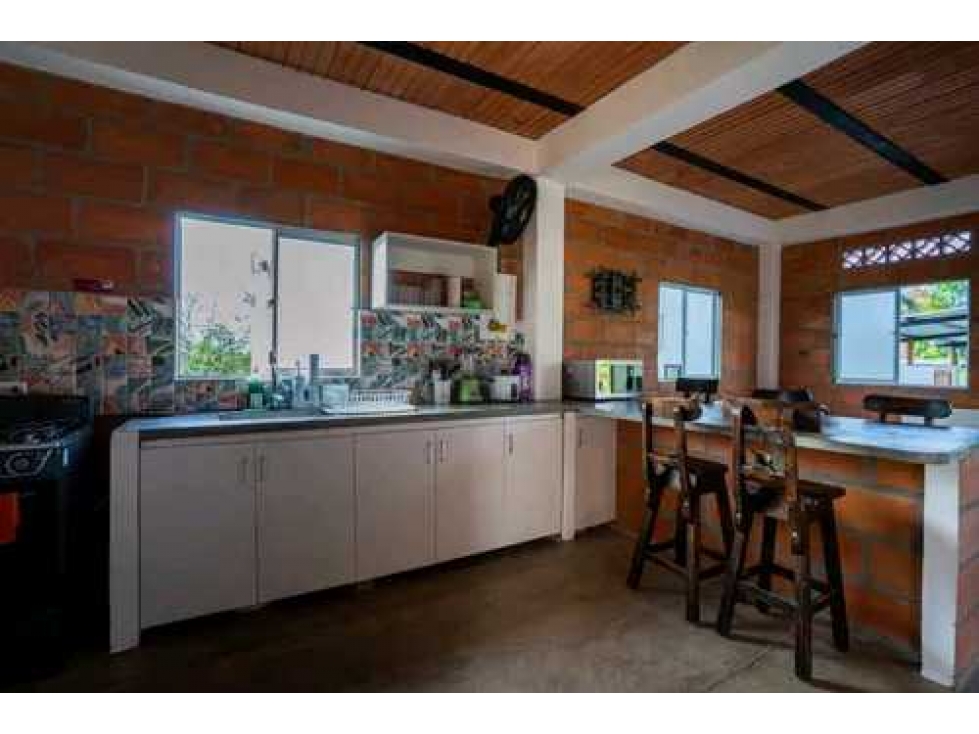 VENDO FINCA INDEPENDIENTE CON PISCINA, EN SOPETRAN 5 MINS DEL PARQUE — foto 4