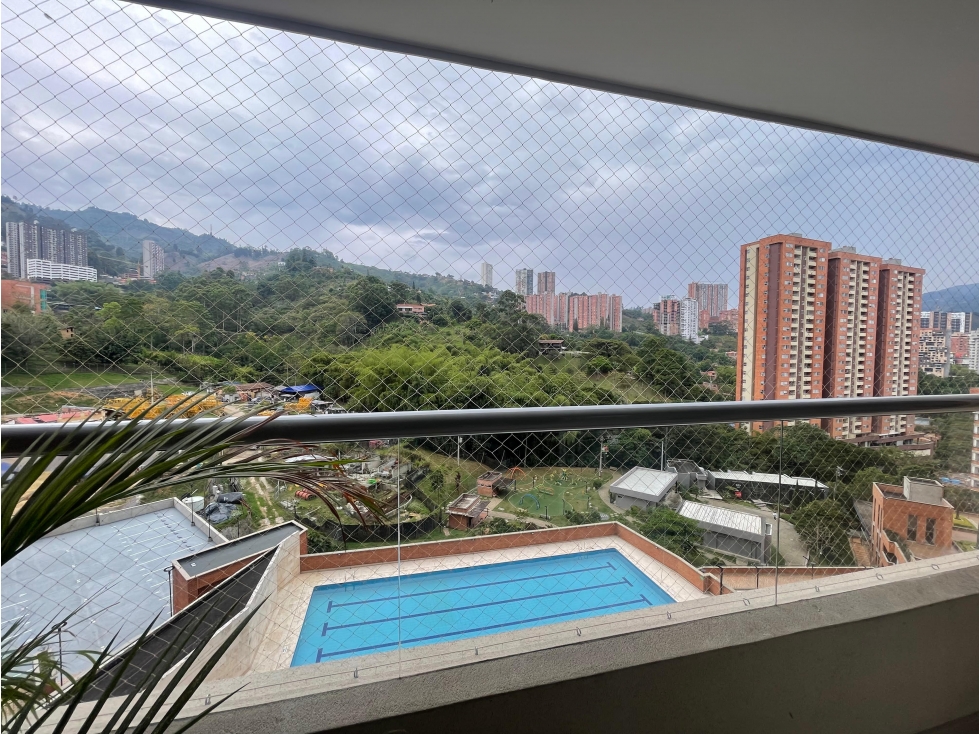 SABANETA CIUDAD DEL BOSQUE MODERNO Y AMPLIO APTO CON BUENA VISTA