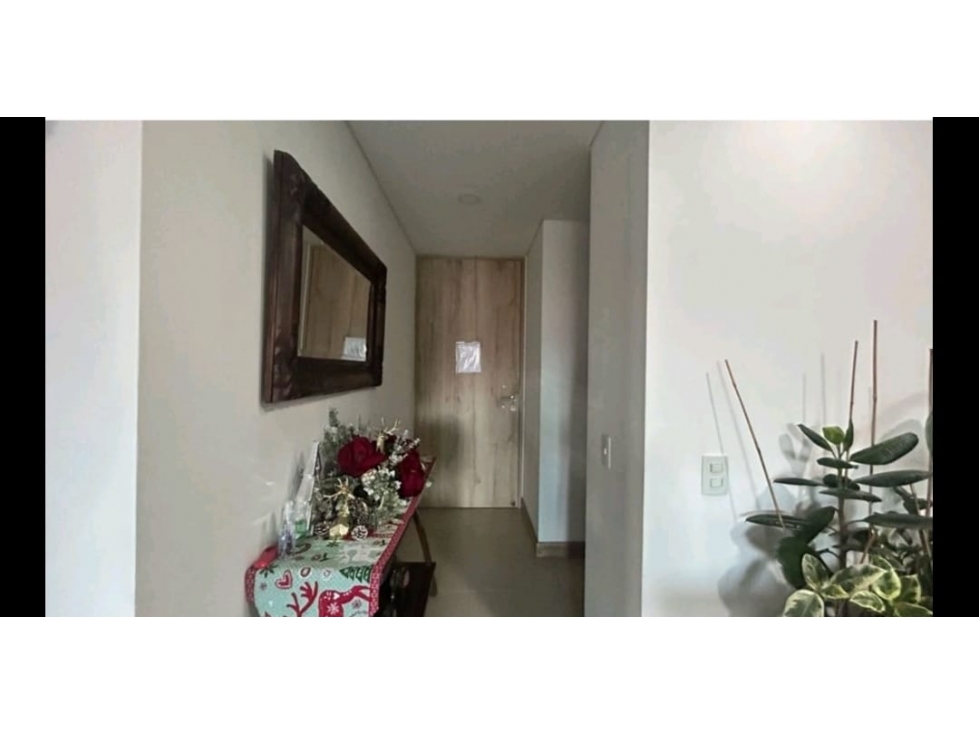 LAURELES EXCELENTE Y MODERNO APTO DE BUEN METRAJE UNIDAD SUPERCOMPLETA — foto 3
