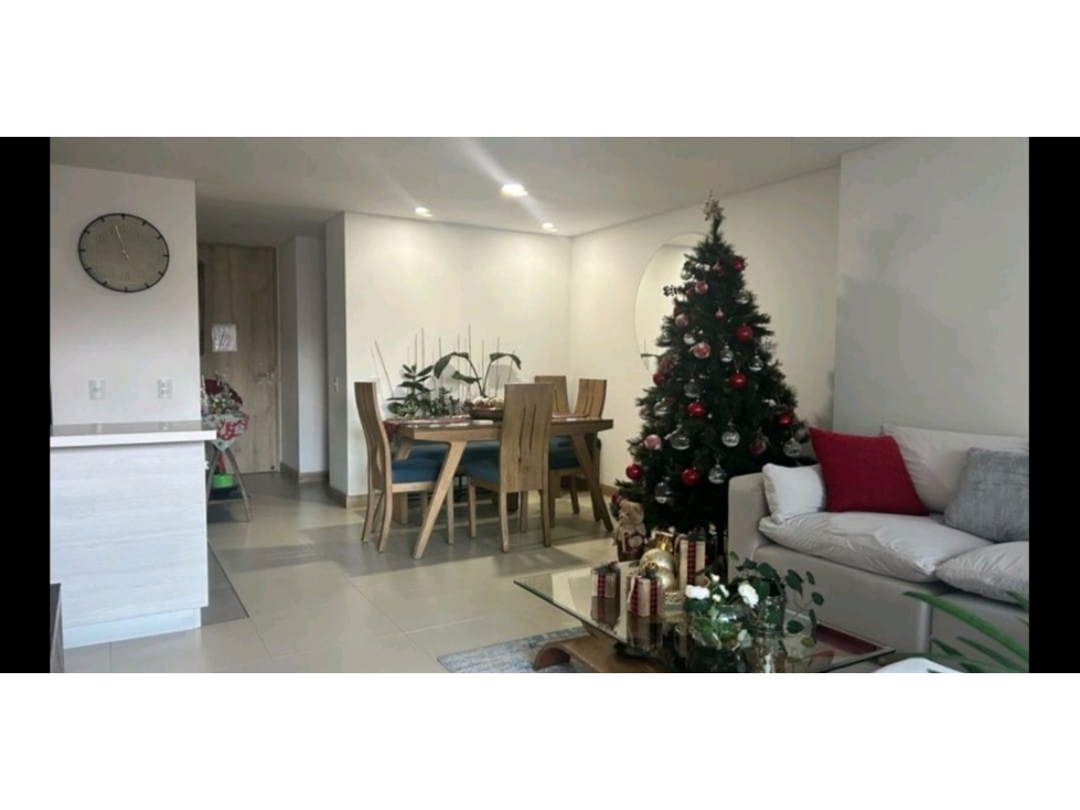LAURELES EXCELENTE Y MODERNO APTO DE BUEN METRAJE UNIDAD SUPERCOMPLETA — foto 4