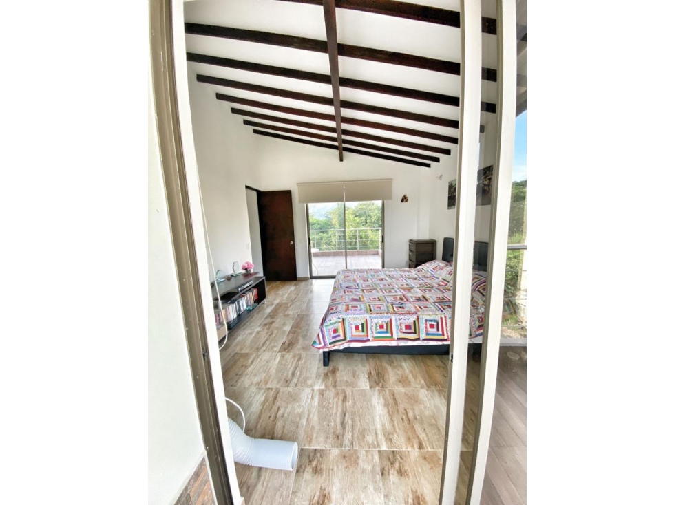 SOPETRAN CASA CAMPESTRE EN UNIDAD COMPLETA LLANO DE MONTAÑA — foto 4