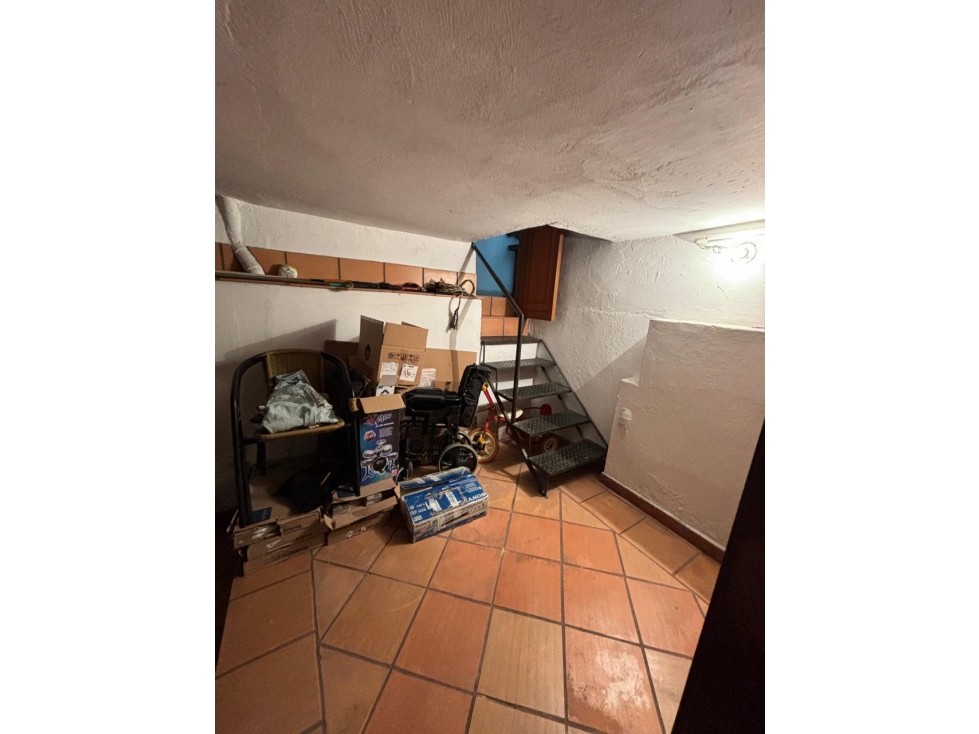 LAURELES CASA PISO1 AMPLIA EN PH CON LA MEJOR UBICACION EXITO — foto 5