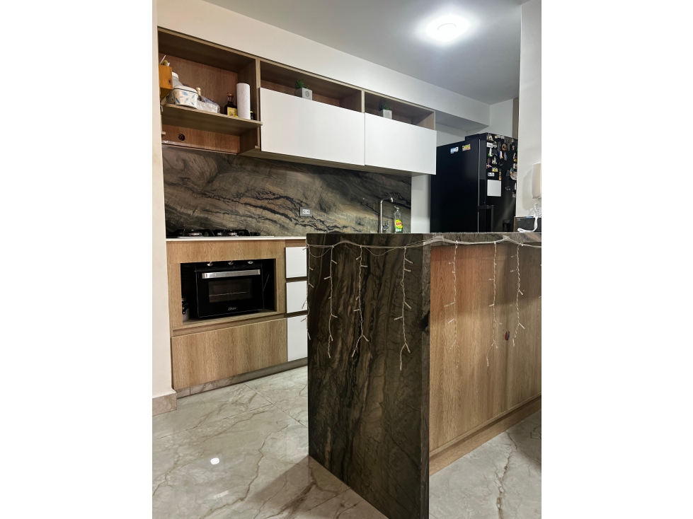 SABANETA EXCELENTE APTO PISO INTERMEDIO EN UNIDAD COMPLETA SAN JOSE — foto 3