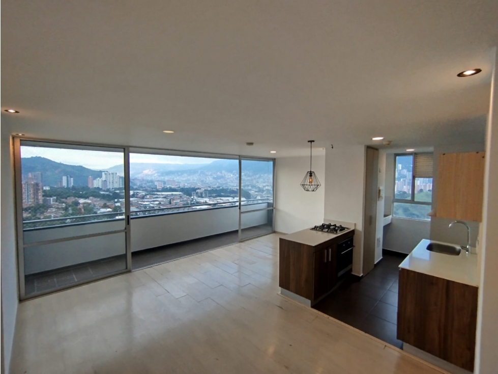 LA ESTRELLA EXCELENTE APTO ALTO EN UNIDAD COMPLETA CON HERMOSA VISTA — foto 4