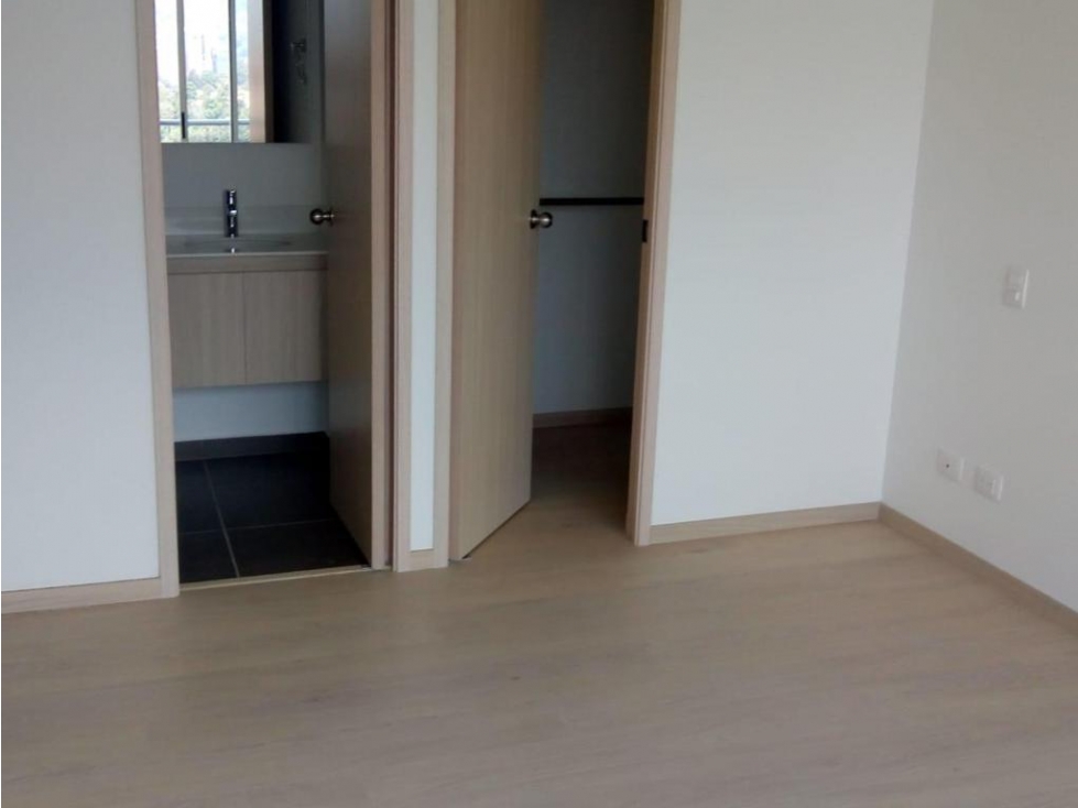 LA ESTRELLA EXCELENTE APTO EN SECTOR PREMIUM Y UNIDAD SUPER COMPLETA — foto 4