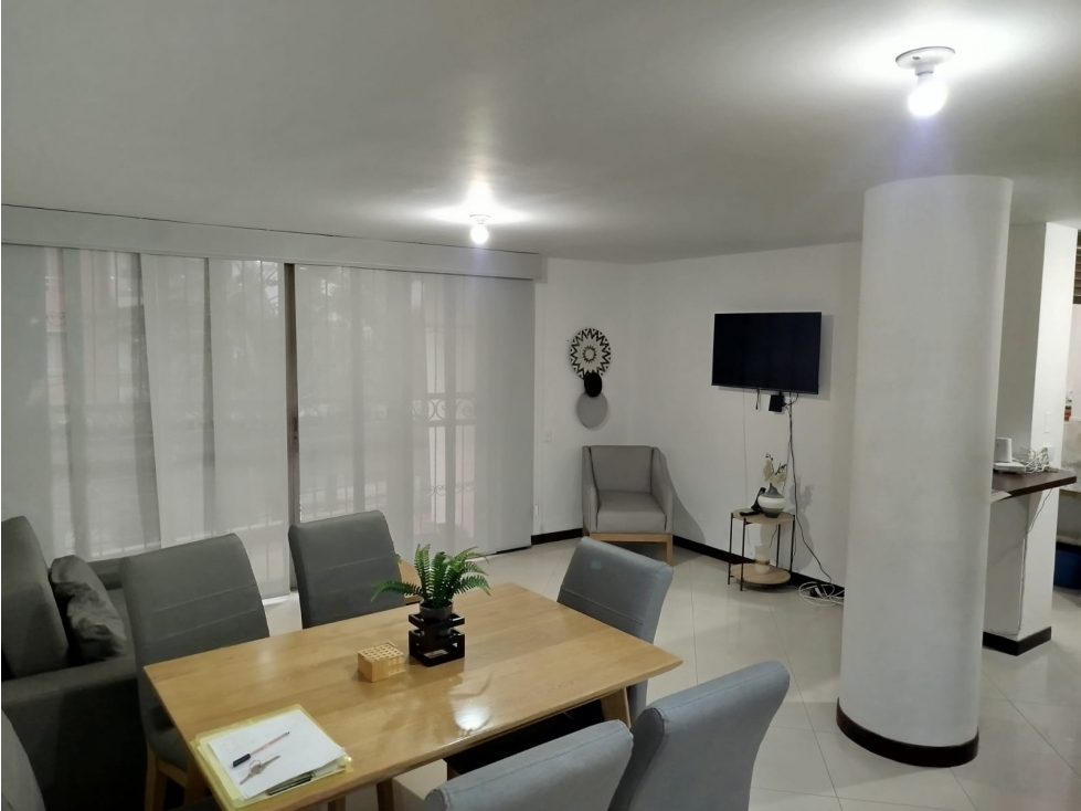 LAURELES DE PRIMERA CALIDAD APTO MUY AMPLIO Y CON BUENAS AMENIDADES — foto 4