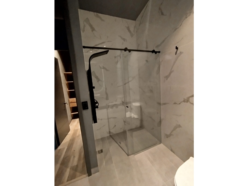 SABANETA ESPECTACULAR PENTHOUSE DUPLEX PARA ESTRENAR UNICO SEC. PLANO — foto 4