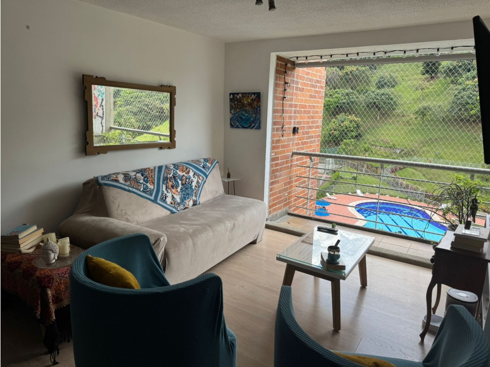 LAURELES CAMPESTRE APTO AMPLIO CON BUENA VISTA SECTOR PRIVILEGIADO