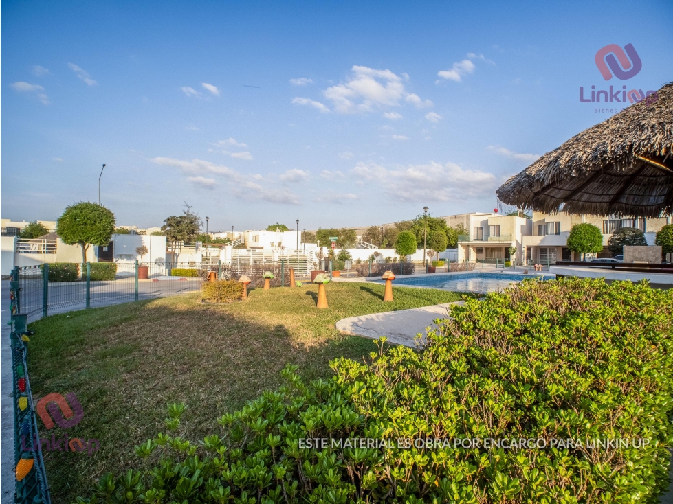 Casa en Venta Fraccionamiento Dream Lagoons 3 pisos Apodaca NL - 3