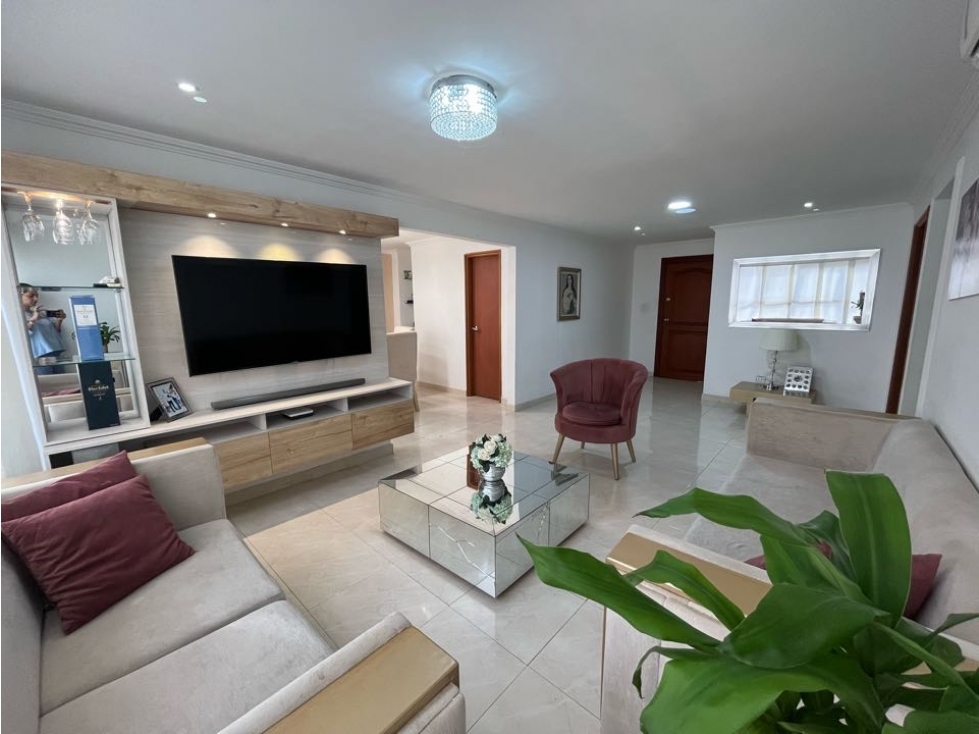 Apartamento en venta en Ciudad Jardín