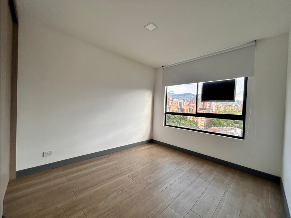 VENTA APARTAMENTO ENVIGADO CERCA A JUMBO DE LAS VEGAS — foto 2