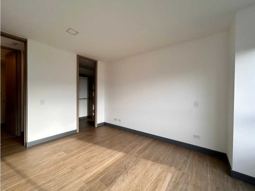 VENTA APARTAMENTO ENVIGADO CERCA A JUMBO DE LAS VEGAS — foto 3