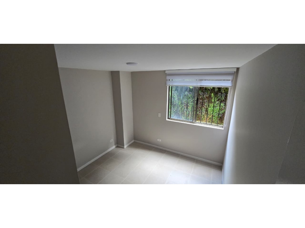 VENTA AMPLIO APARTAMENTO 2 BALCONES- BELÉN — foto 4