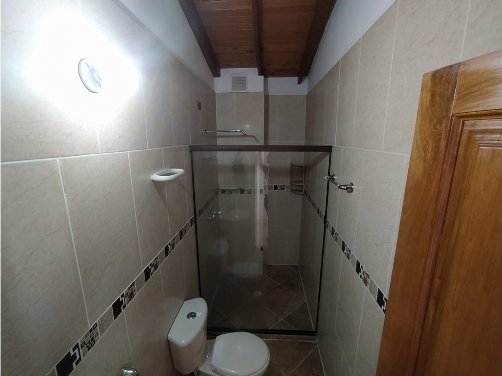 AMPLIO APARTAMENTO PISO 4 CON BALCÓN- BELEN SAN BERNARDO — foto 6