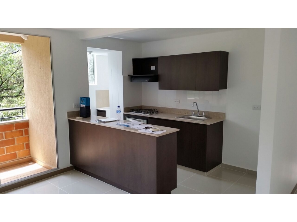 VENTA BONITO APARTAMENTO PARA ESTRENAR - BELLO SANTA ANA — foto 2