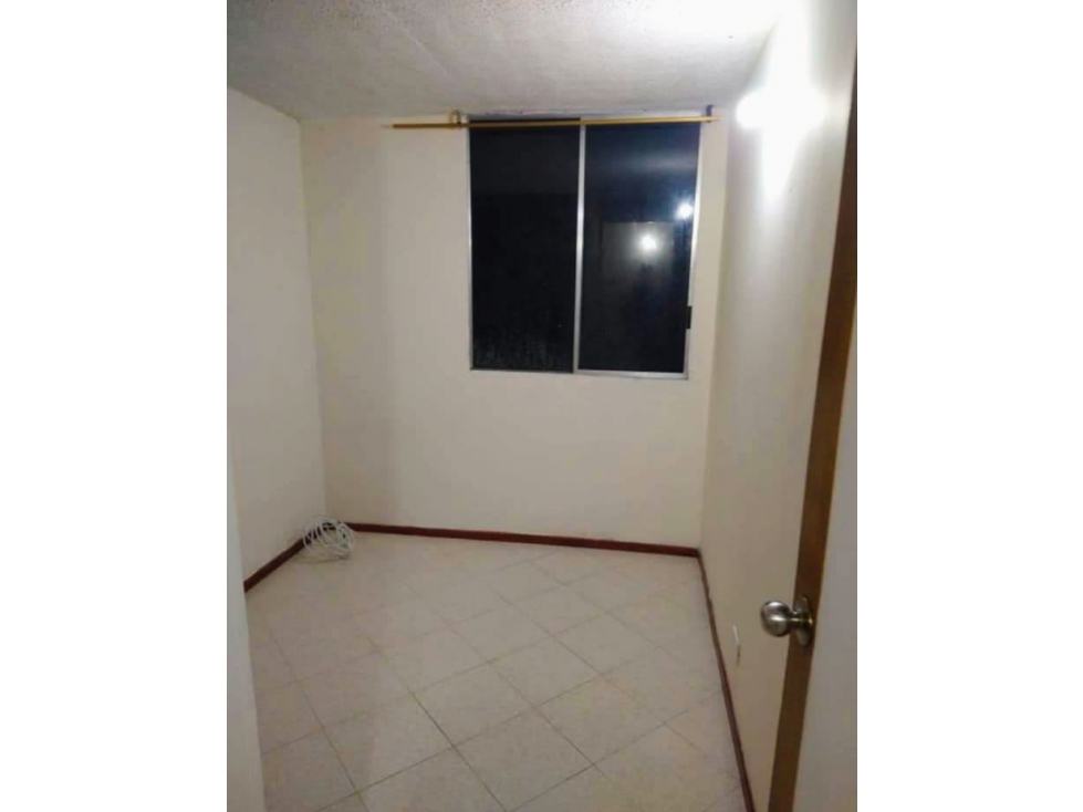 APARTAMENTO AMPLIO Y EXCELENTE UBICACIÓN- SAN ANTONIO DE PRADO — foto 6