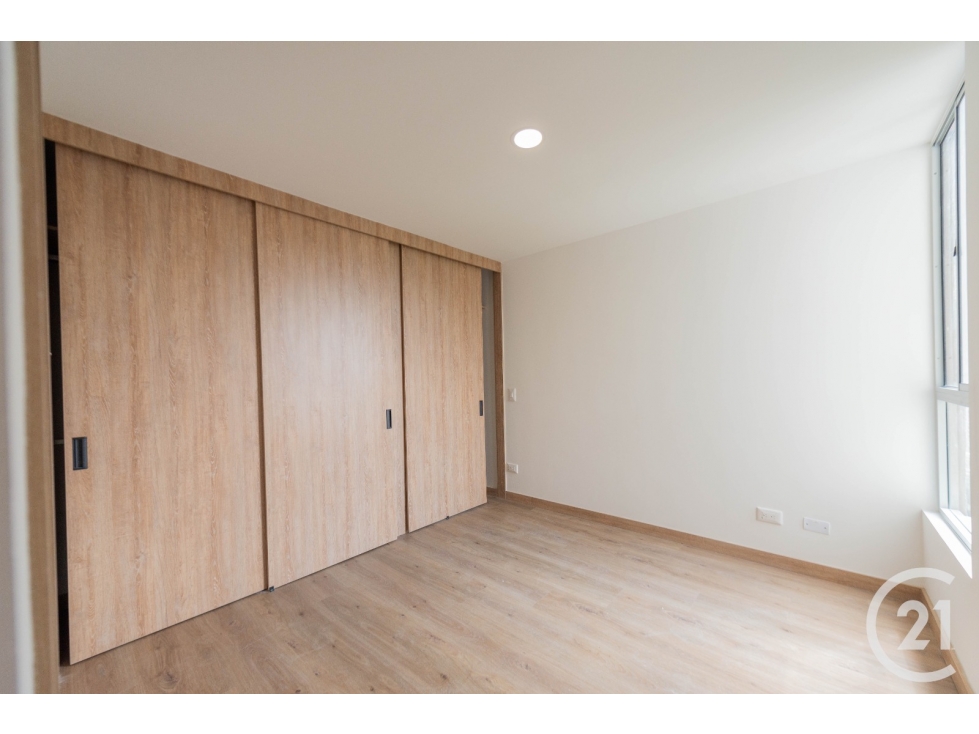 VENTA HERMOSO APARTAMENTO CON VISTA PRIVILEGIADA- iTAGUI — foto 3