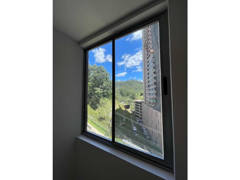 LUJOSO APARTAMENTO - SABANETA PARTE PLANA — foto 5