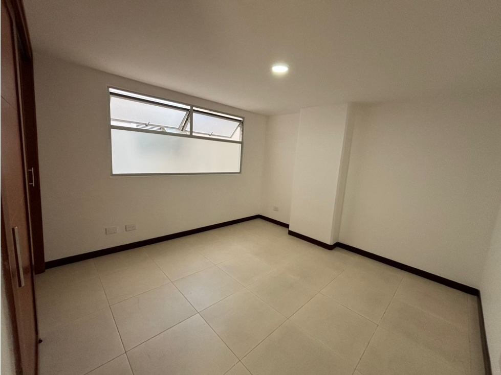 AMPLIO E ILUMINADO APTO EN VENTA BARRIO ESTADIO - LAURELES MEDELLIN — foto 5