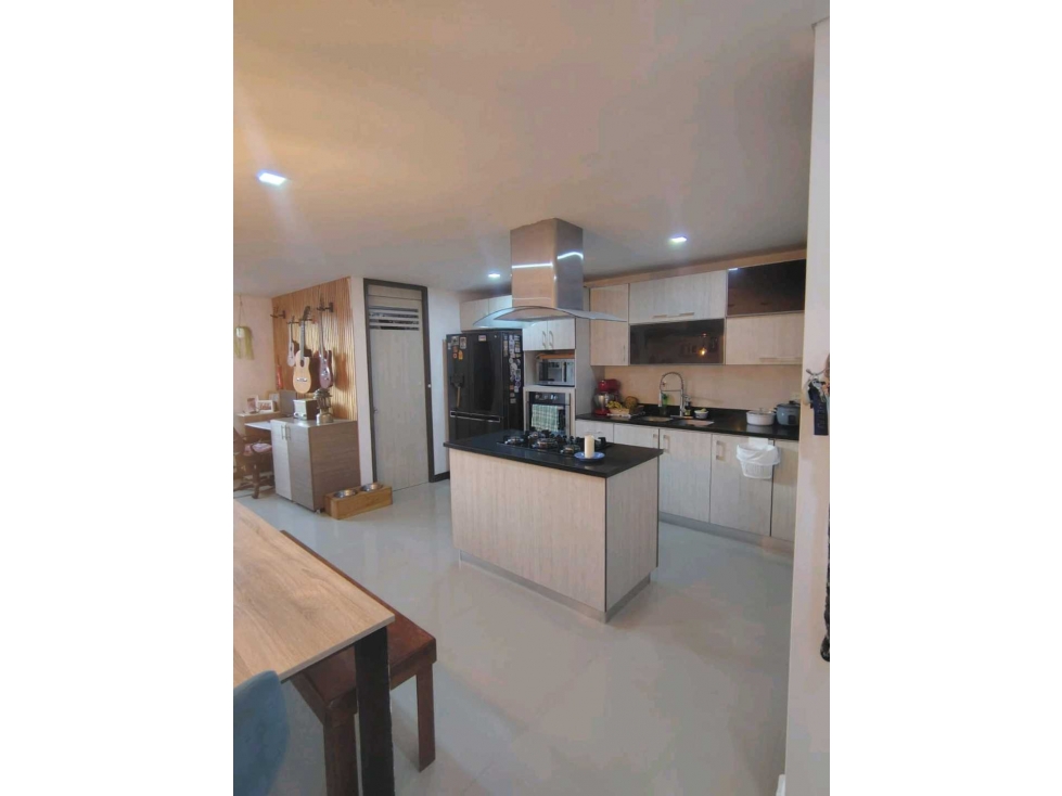 VENTA DE APARTAMENTO EN LAURELES SECTOR SANTA GEMA