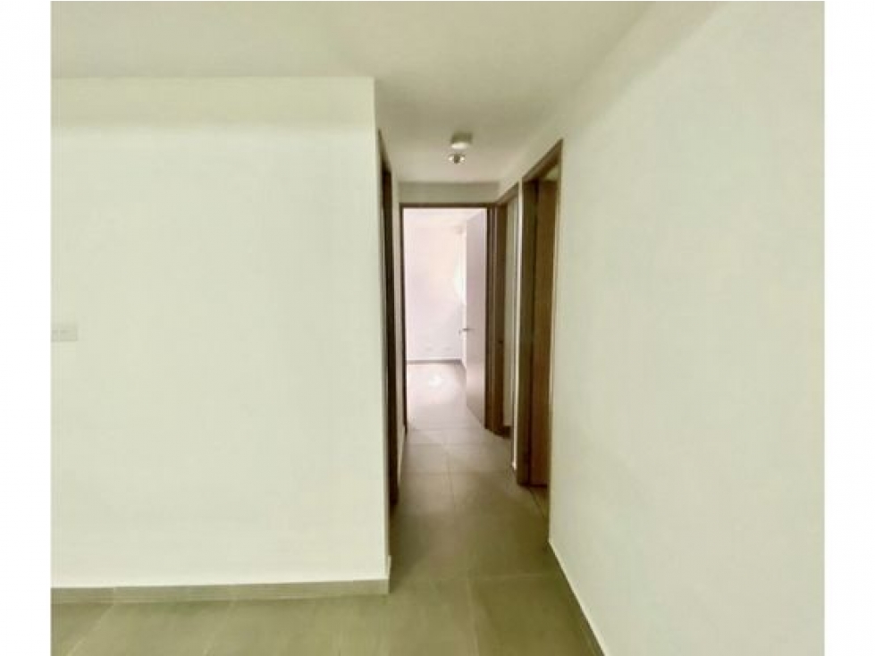Vendo apartamento en Sabaneta, sector Loma de San José, parte plana — foto 3