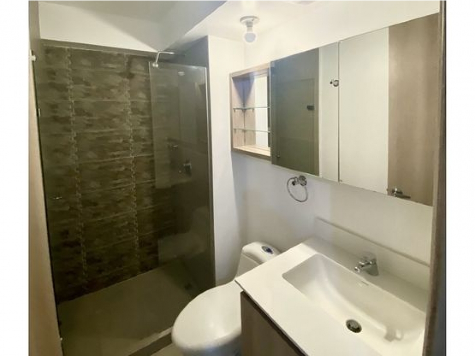 Vendo apartamento en Sabaneta, sector Loma de San José, parte plana — foto 4