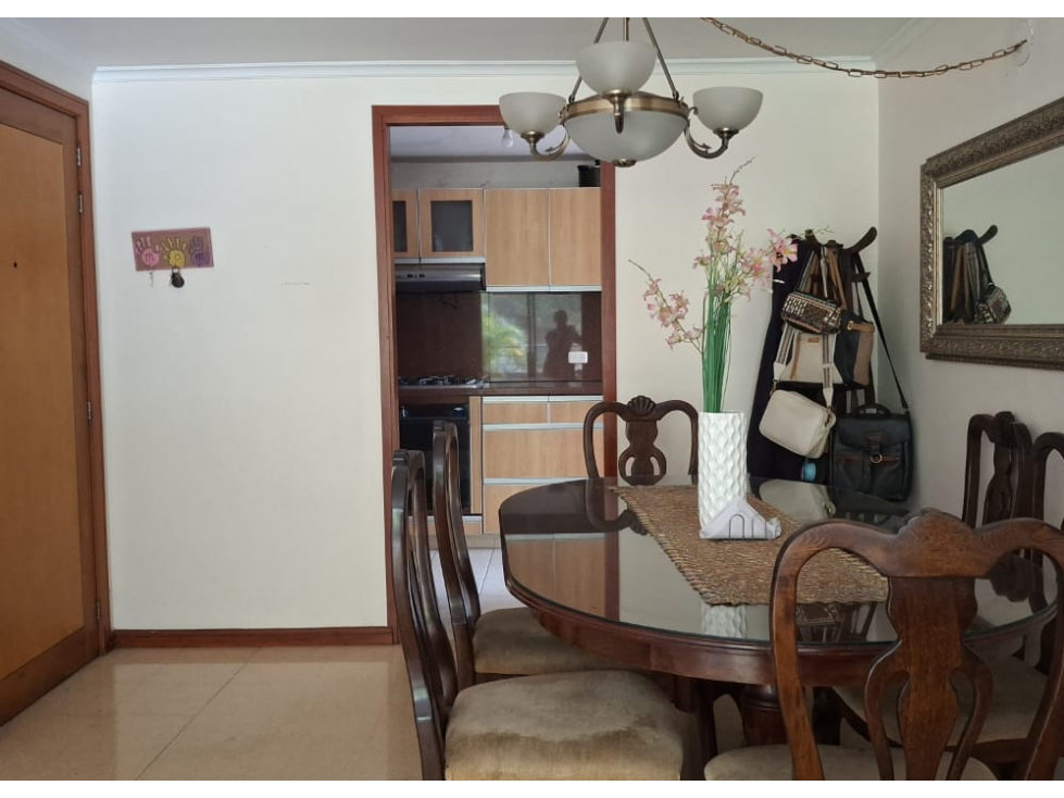 Vendo apartamento en el Poblado, sector transversal inferior. — foto 6