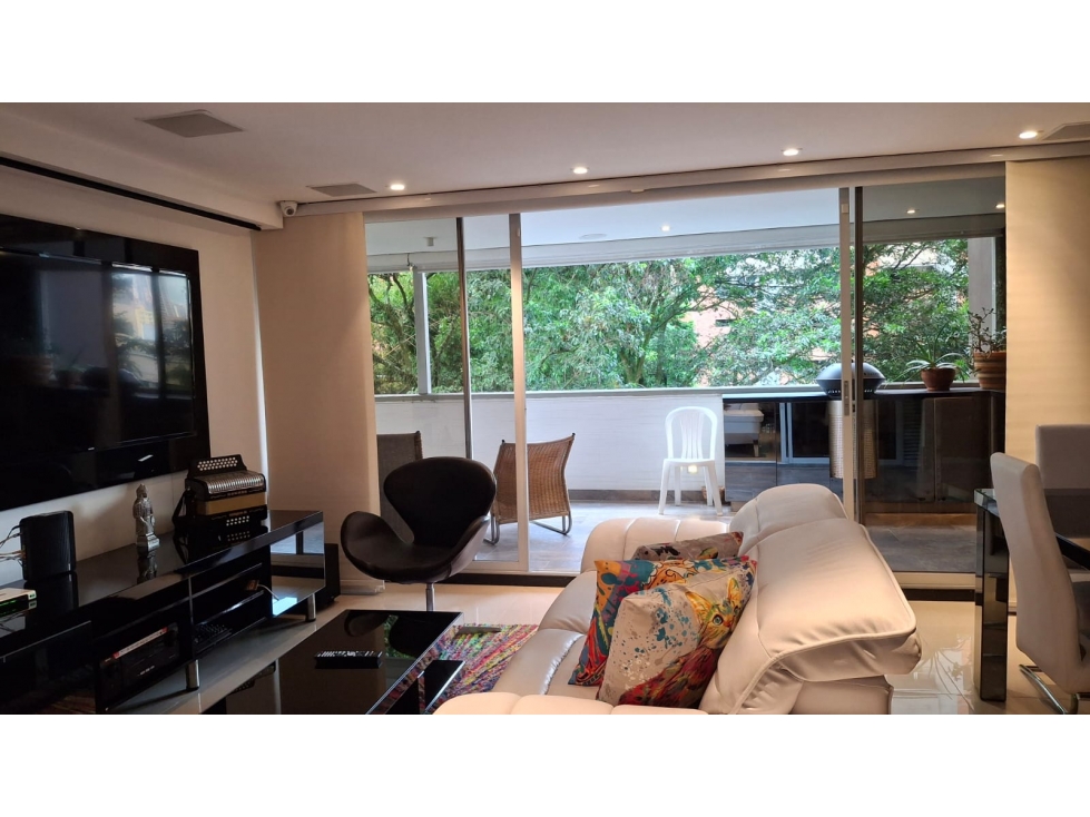 Vendo amplio apartamento en Sabaneta, zona plana,sector el Carmelo — foto 6