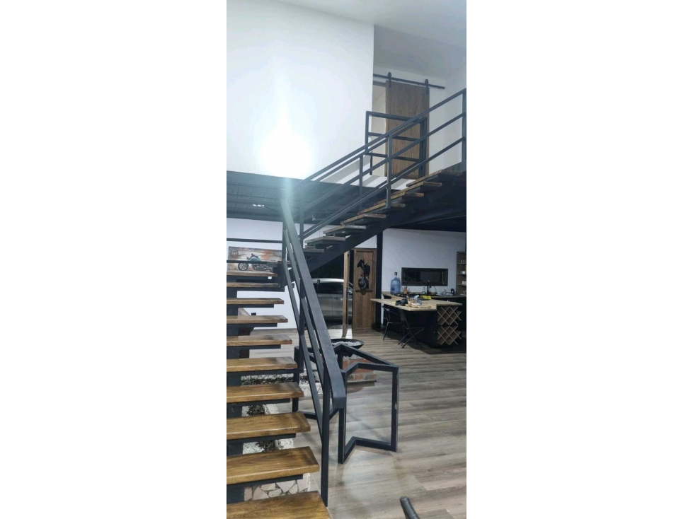 Venta de hermosa casa en santa.elena vereda el plan — foto 4