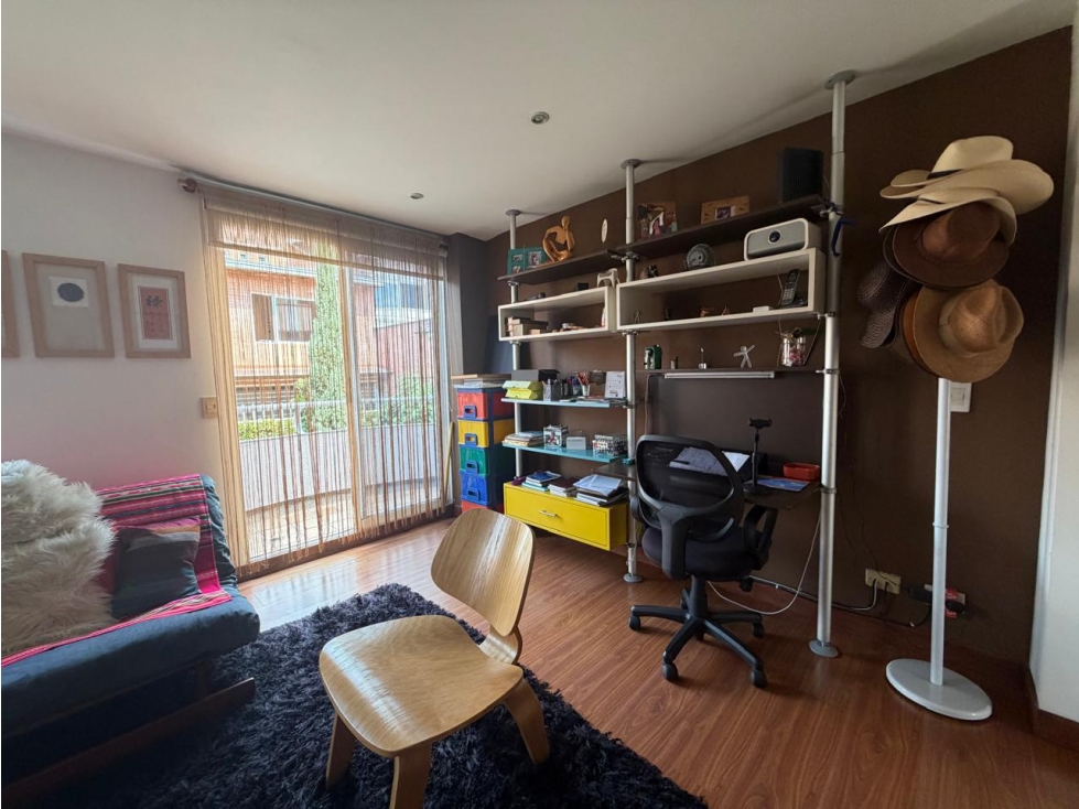 [VL] VENDO CASA EN LA LOMA DEL ESMERALDAL, ENVIGADO, ANT — foto 4