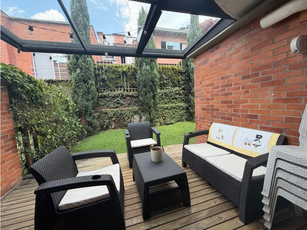 [VL] VENDO CASA EN LA LOMA DEL ESMERALDAL, ENVIGADO, ANT — foto 2