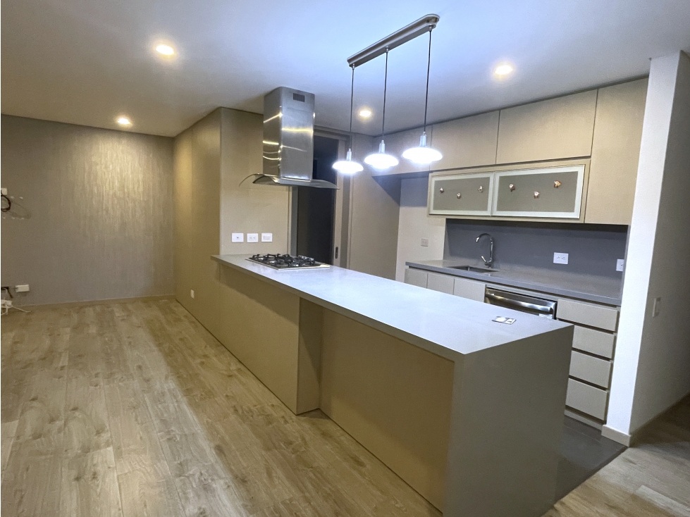 VENTA APARTAMENTO MODERNO - POBLADO SECTOR INTERCONTINENTAL-RENTANDO — foto 5