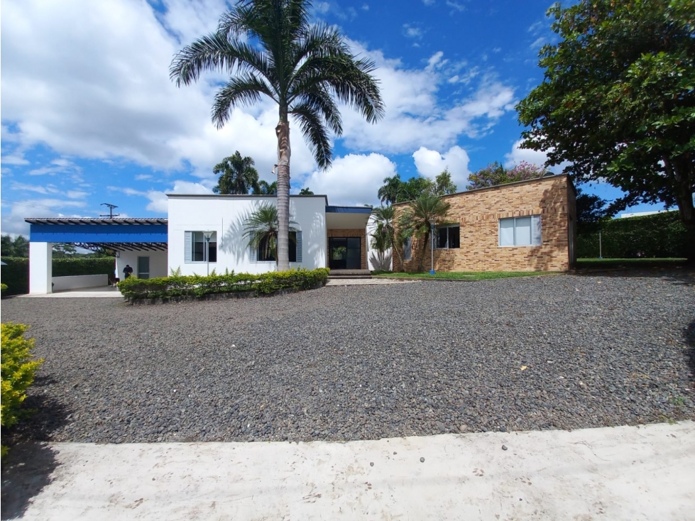 Casa campestre en condominio para la venta en Cerritos, Pereira!!!
