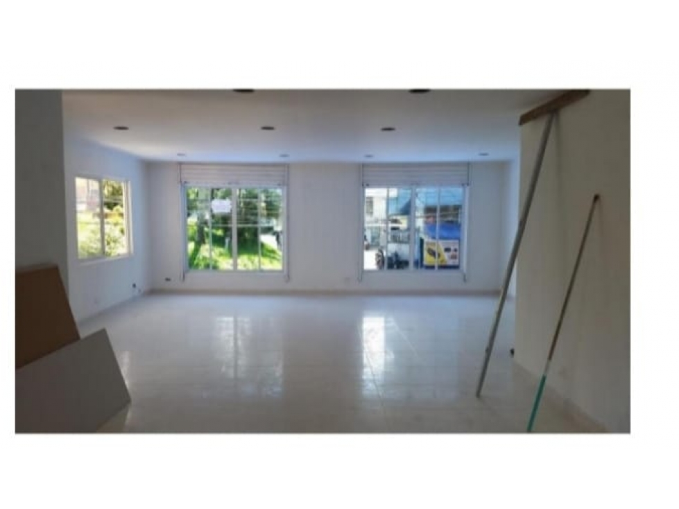 SE VENDE LOCALES Y OFICINAS EN BUENAVENTURA -YP- 6553430 - 5