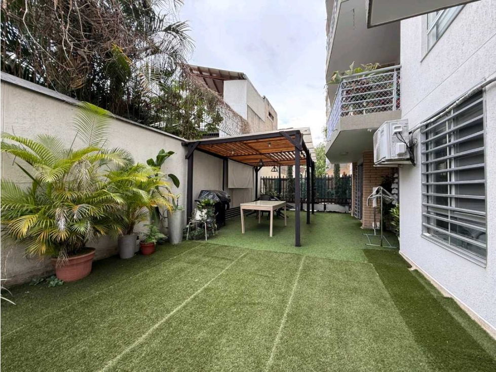 Vendo Apartamento en El Ingenio con Terraza Privada (JP)